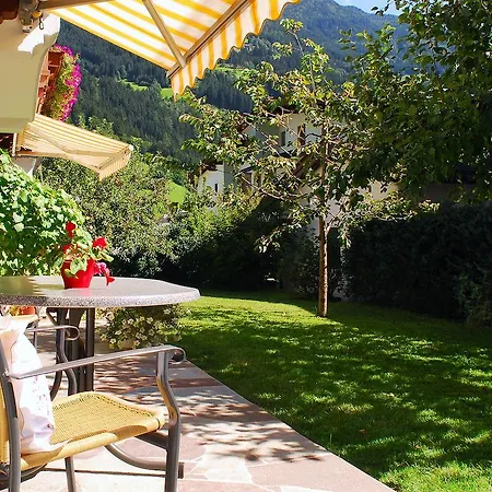 Apartment Alpenrose Ramsau im Zillertal